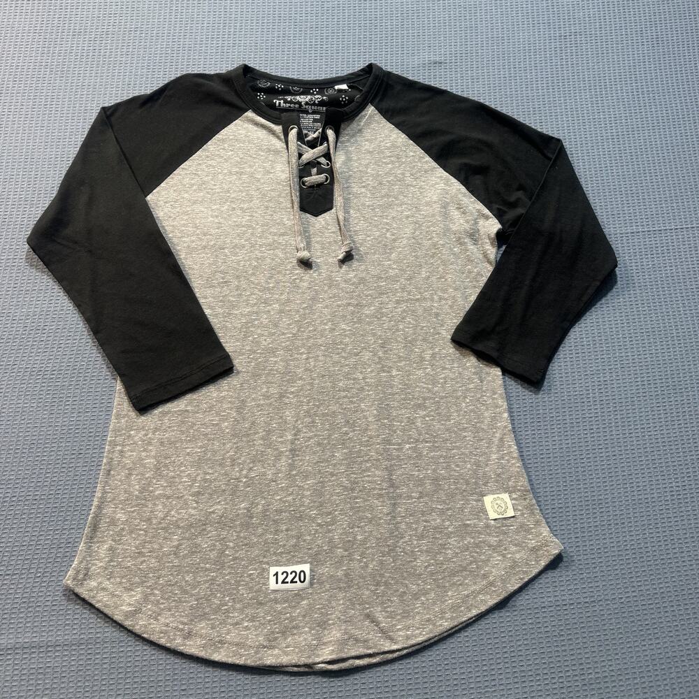 Three Square Shirt Boys Sz S Gray Pre-Owned Excellent